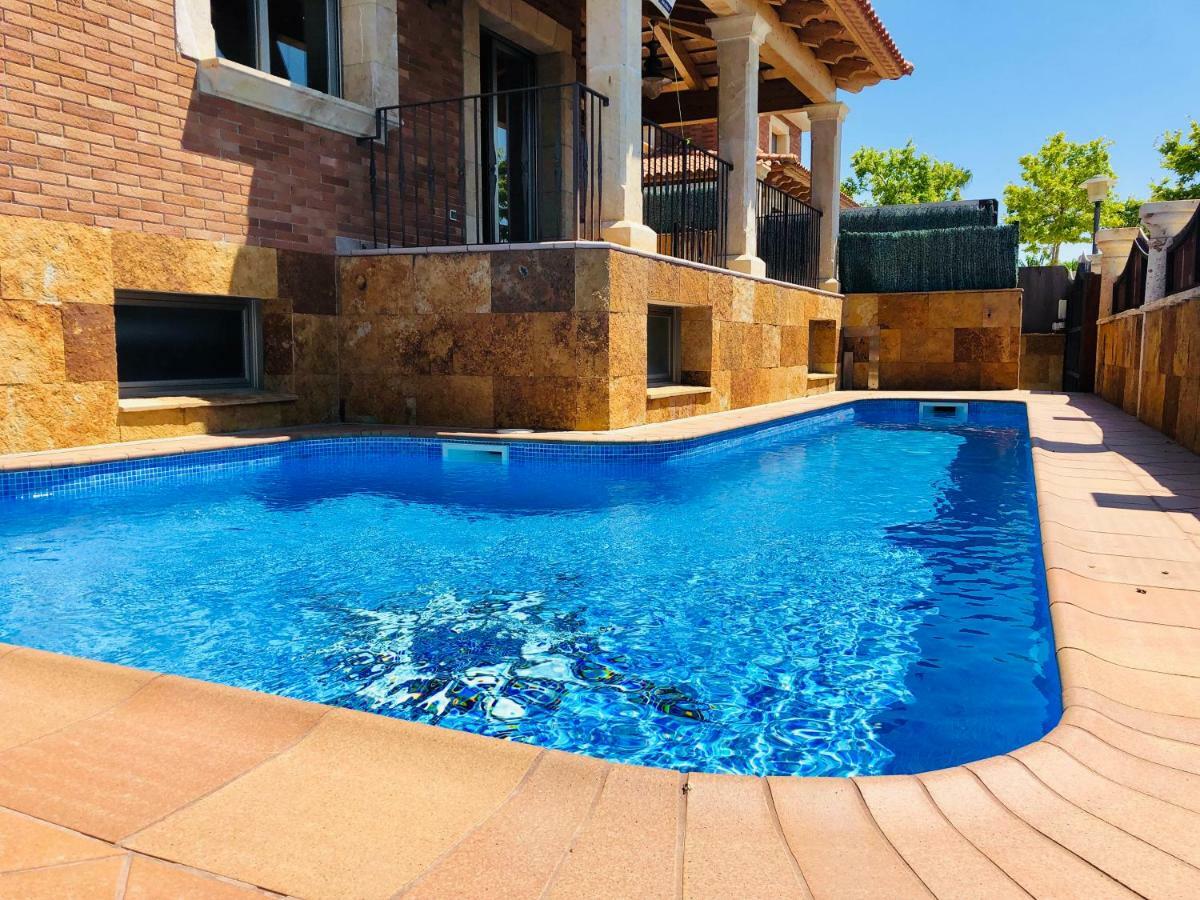 Chalet Con Piscina Privada!!! Altafulla Esterno foto