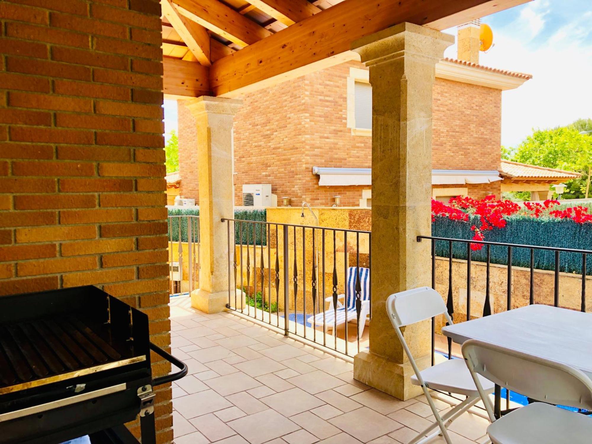 Chalet Con Piscina Privada!!! Altafulla Esterno foto